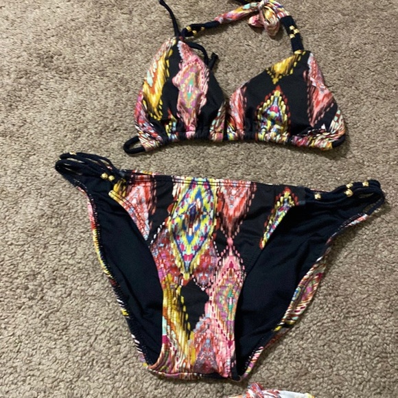 PilyQ Swimming Bundle - Picture 2 of 12